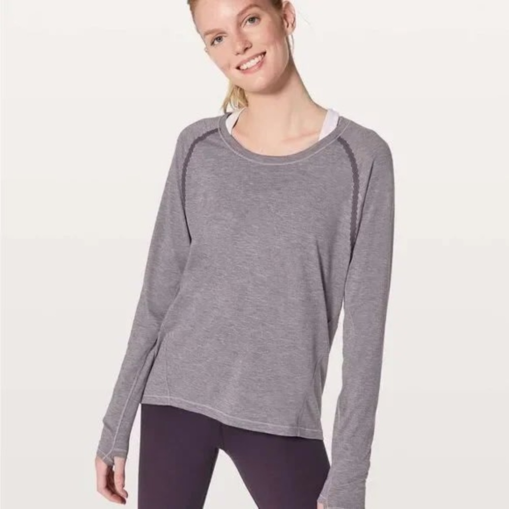 Lululemon Heathered Grey Twist Back Long Sleeve Top Scalloped Detail Thumbholes